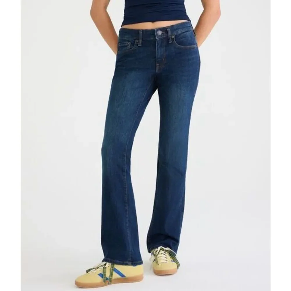 Aeropostale Mid-rise Flare Jeans Sz 8 Stretch Flap Pockets